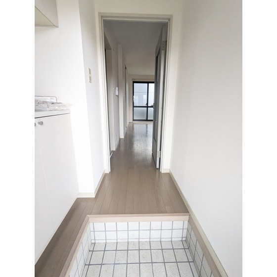 玄関　別部屋参考写真