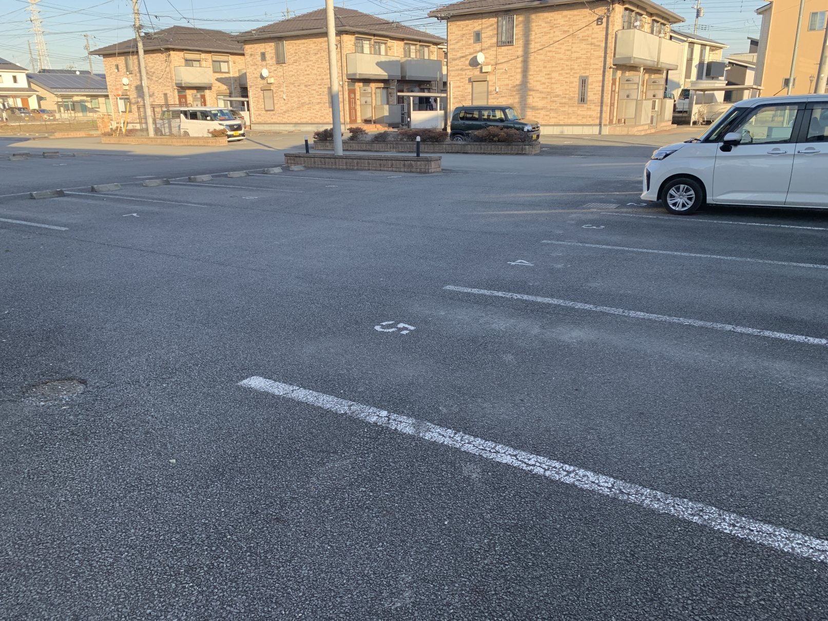 駐車場　敷地内駐車スペース