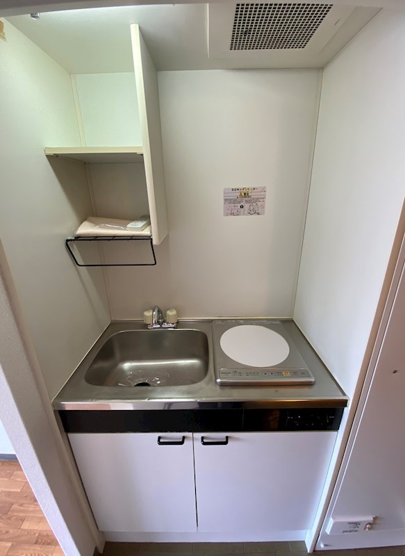 キッチン　※同タイプの他のお部屋です