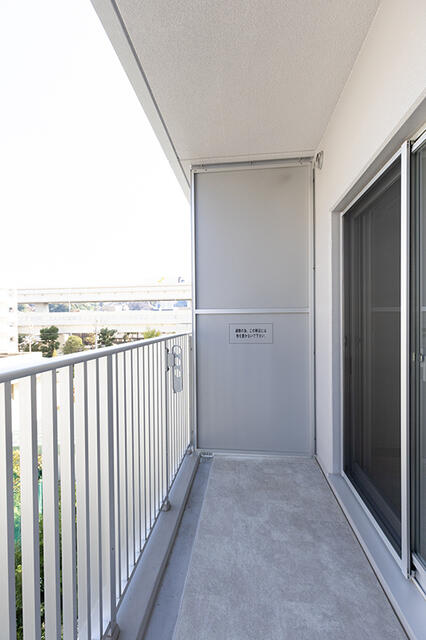 バルコニー　※写真は同タイプ住戸です。