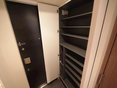 収納　下駄箱（イメージ）