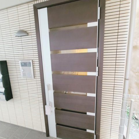 エントランス　エントランス