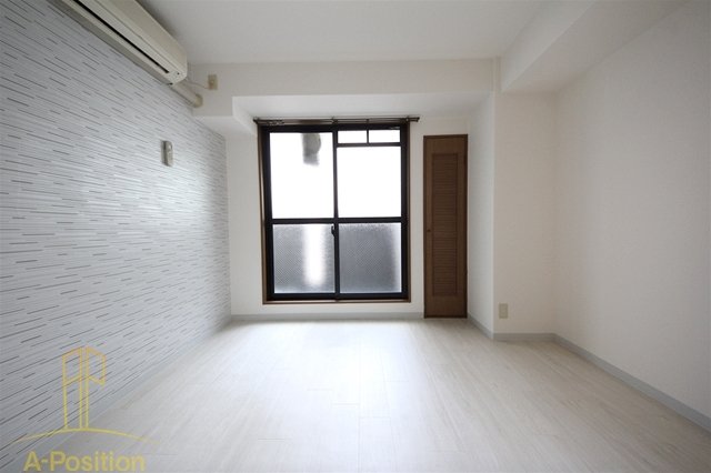 居室・リビング　新町エビス