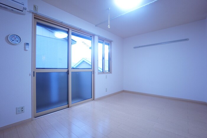 居室・リビング　※別室参考写真※ 8帖洋室