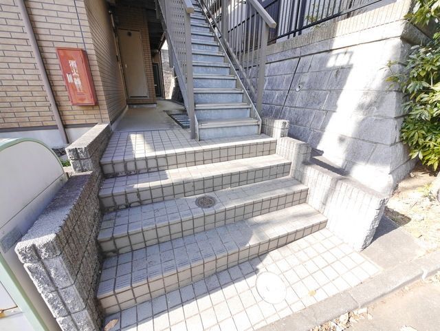 エントランス　★お部屋探しは、タウンハウジング多摩センター店へ★