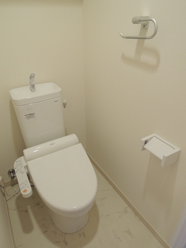 トイレ　参考写真です。