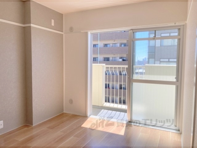 居室・リビング　洋室