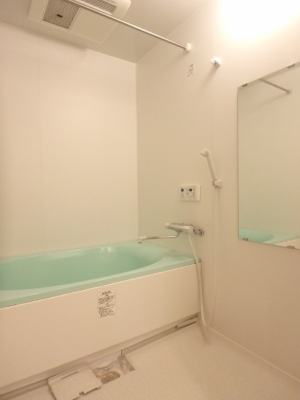 バス・シャワールーム　図面と現状に相違がある場合には現状を優先