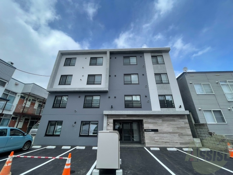 建物外観　札幌市豊平区水車町７「ＣＯＣＯ中の島」