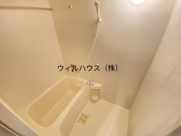 バス・シャワールーム　キレイな浴室！