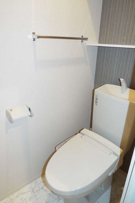 トイレ　落ち着いたトイレです