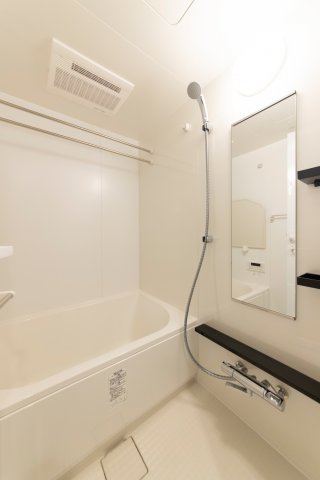 バス・シャワールーム　日々の疲れを癒すお風呂付です