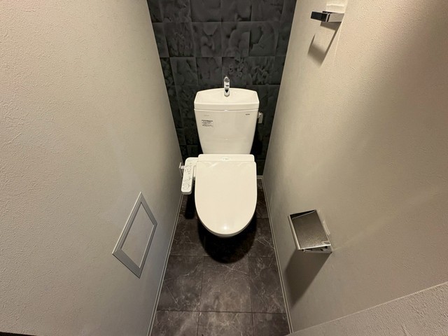 トイレ　別号室の写真