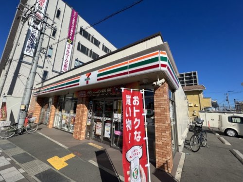 コンビニ　セブンイレブン 東加古川駅北口店（コンビニ）まで133m