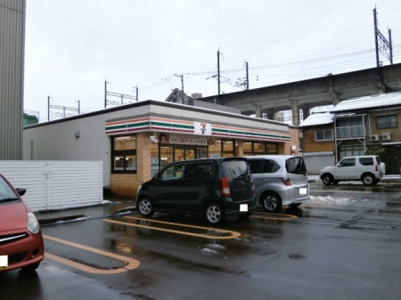 コンビニ　セブン－イレブン　長岡福住店（コンビニ）まで190m