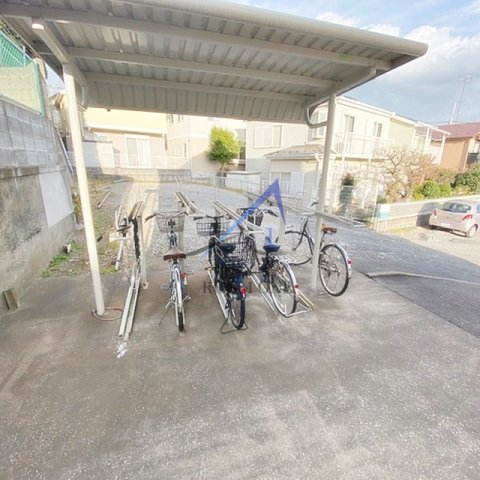 その他共有部分　駐輪スペースです。