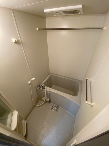 バス・シャワールーム　★お問い合わせはタウンハウジング神奈川橋本店まで★