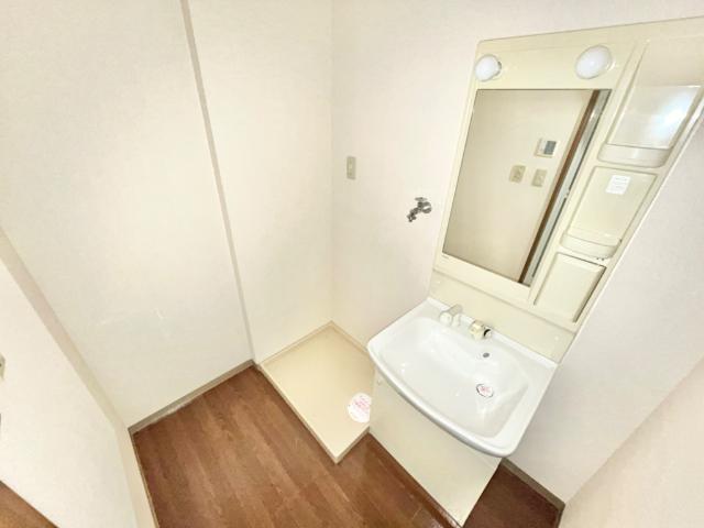 洗面設備　洗髪洗面化粧台