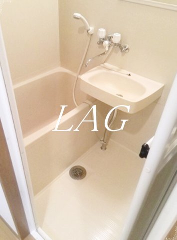 バス・シャワールーム　お風呂です。