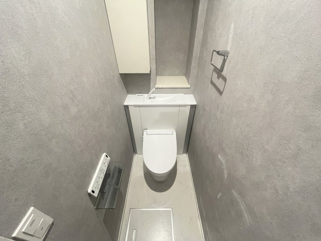トイレ　清潔感のあるトイレです