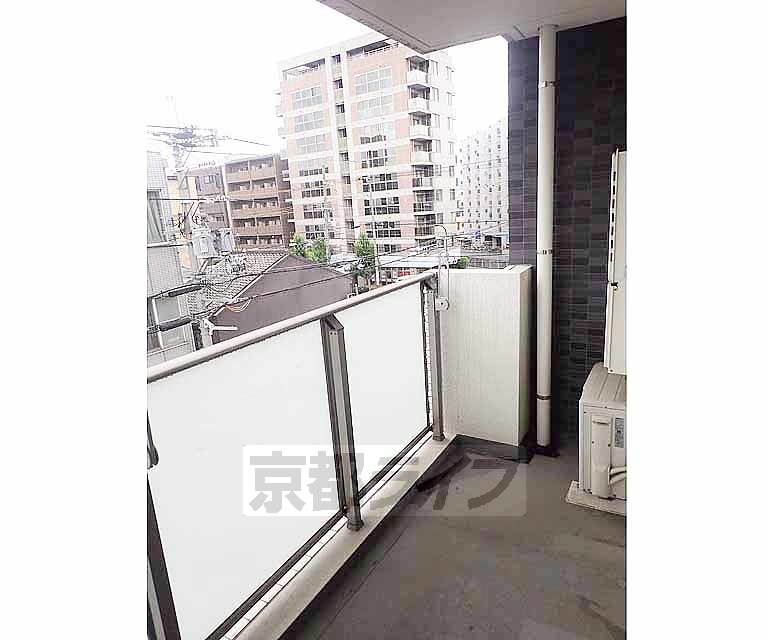 バルコニー　広めのバルコニーです。