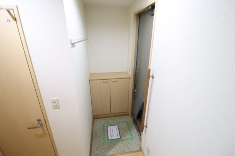 玄関　図面と現状に相違がある場合には現状を優先