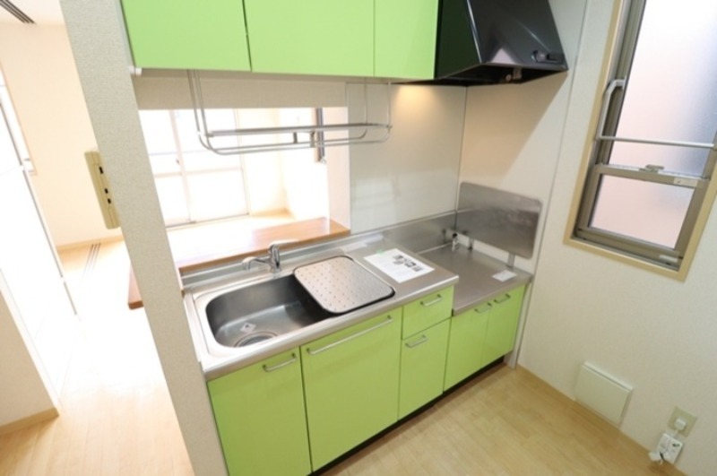 キッチン　図面と現状に相違がある場合には現状を優先