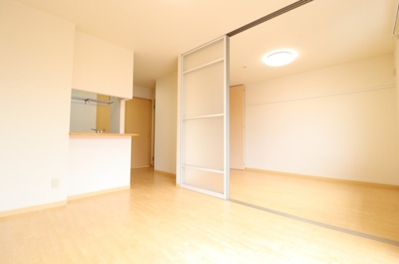 居室・リビング　図面と現状に相違がある場合には現状を優先