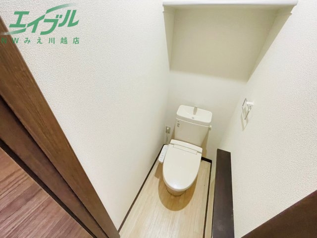 トイレ　同型参考写真