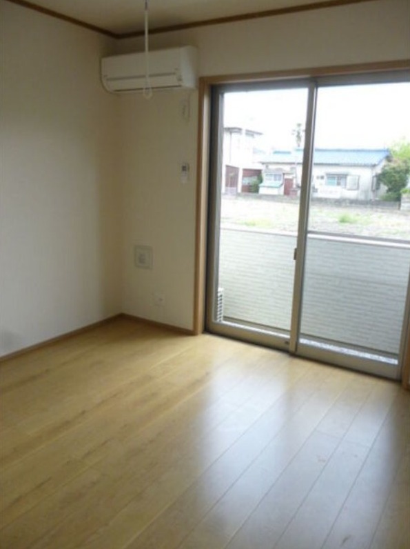 居室・リビング　図面と現状に相違がある場合には現状を優先