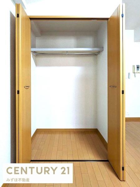 収納　洋室にはクローゼット♪