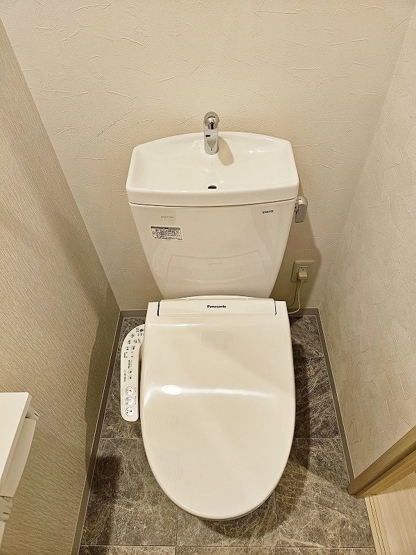 トイレ　★温水洗浄便座付トイレ★