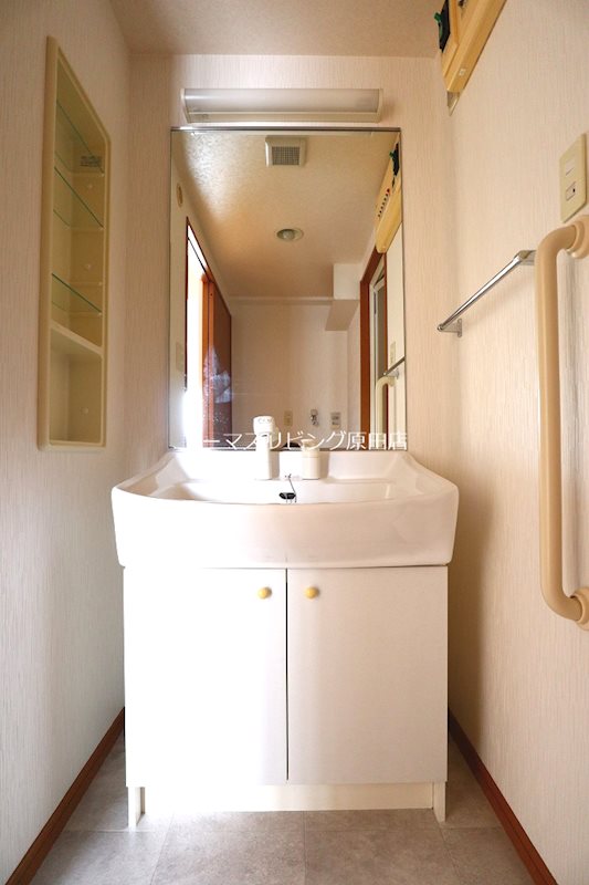 洗面設備　603号室写真