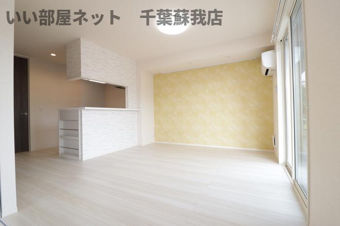 居室・リビング　ゆったり過ごせる居間です