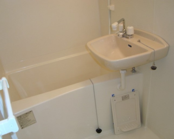 バス・シャワールーム　バス