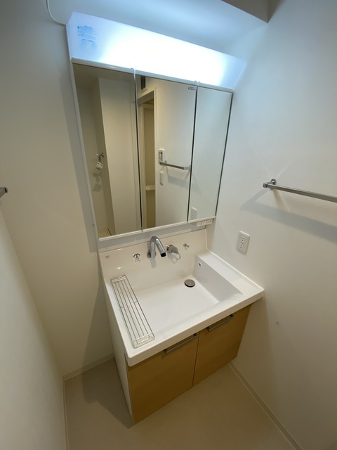 洗面設備　毎朝の準備はここから！