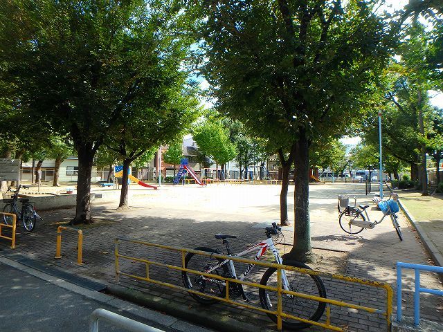 公園　田川東公園（公園）まで577m