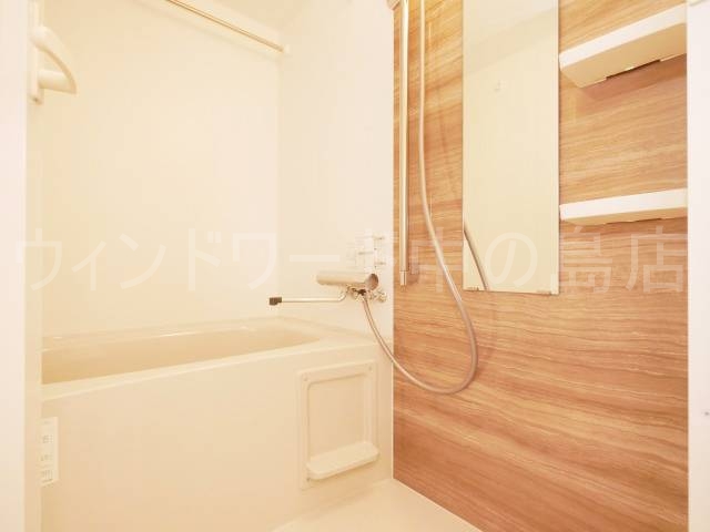 バス・シャワールーム　詳細は、ウィンドワード中の島店までご相談下さい。