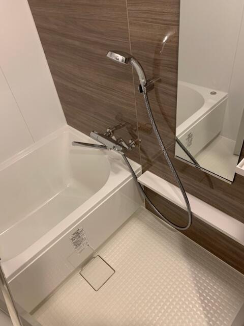 バス・シャワールーム　お風呂です