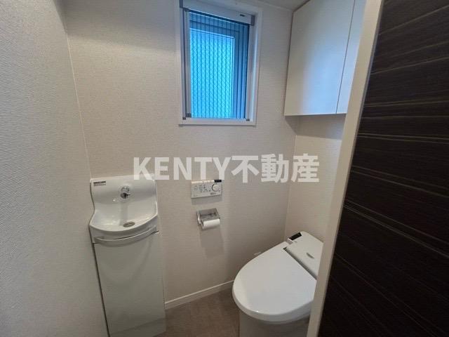 トイレ　清潔感のあるトイレです