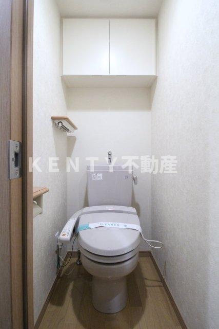 トイレ　落ち着いたトイレです
