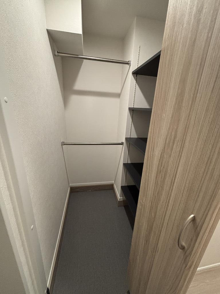 収納　シューズWIC