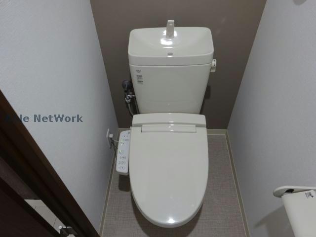 トイレ　同型モデル