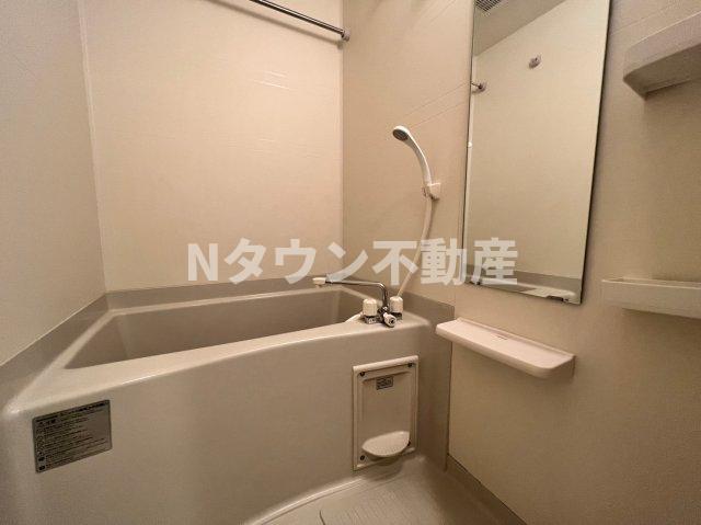 バス・シャワールーム　日々の疲れを癒すお風呂付です