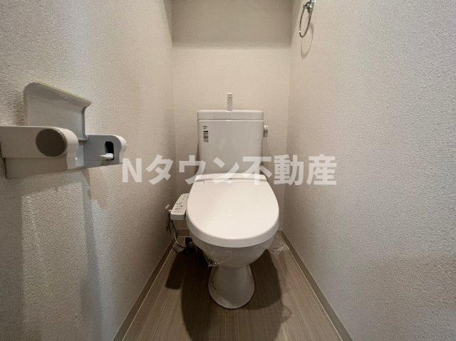 トイレ　落ち着いたトイレです