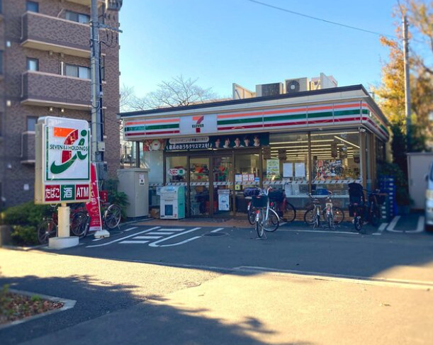 コンビニ　セブンイレブン 練馬光が丘2丁目店（コンビニ）まで190m