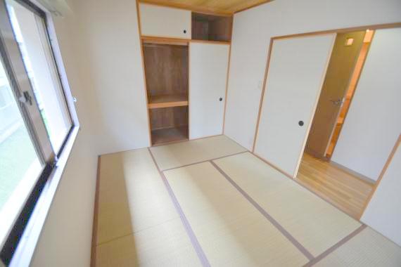その他部屋・スペース　とても風通しが良いです。快適な睡眠がとれそうですね。