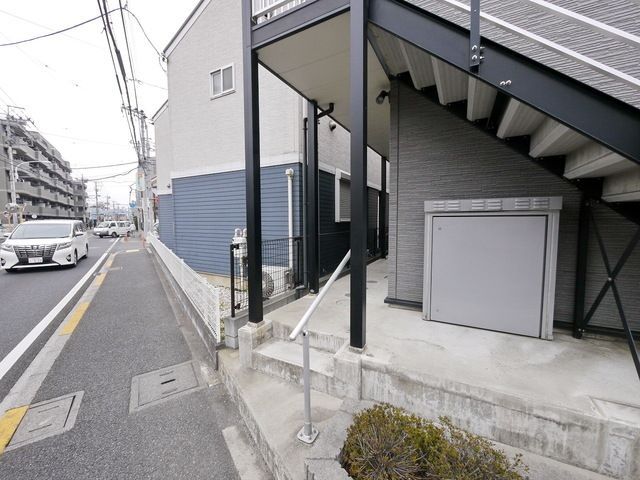 エントランス　エントランス