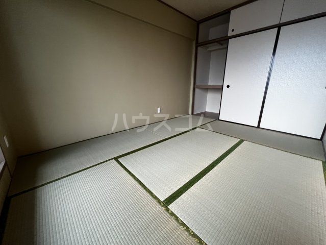 西船橋ハイム 2号棟の内装写真