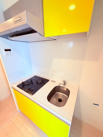 キッチン　※建物内別間取参考写真